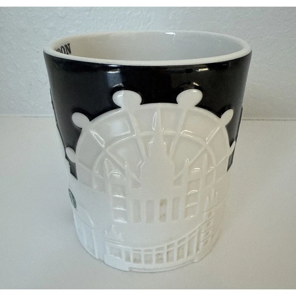 Starbucks Collector Series London Coffee Cup 16 fl oz/473 ml